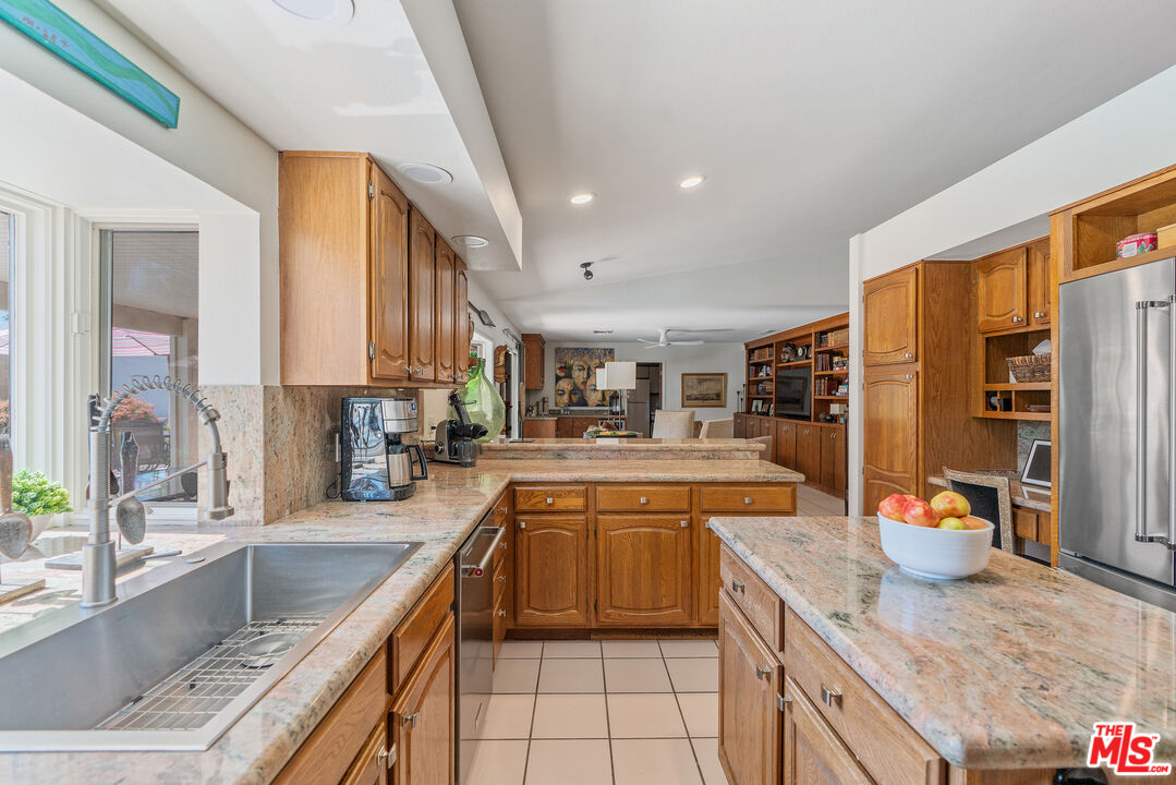 3599 E EL GAUCHO CIR