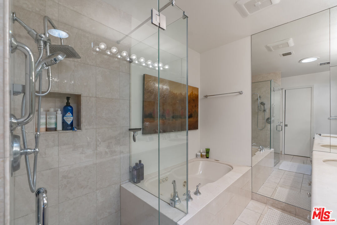 3599 E EL GAUCHO CIR