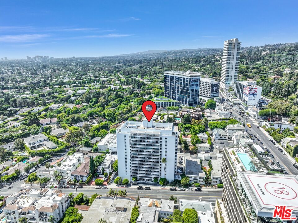 999 N Doheny Dr Unit: 512