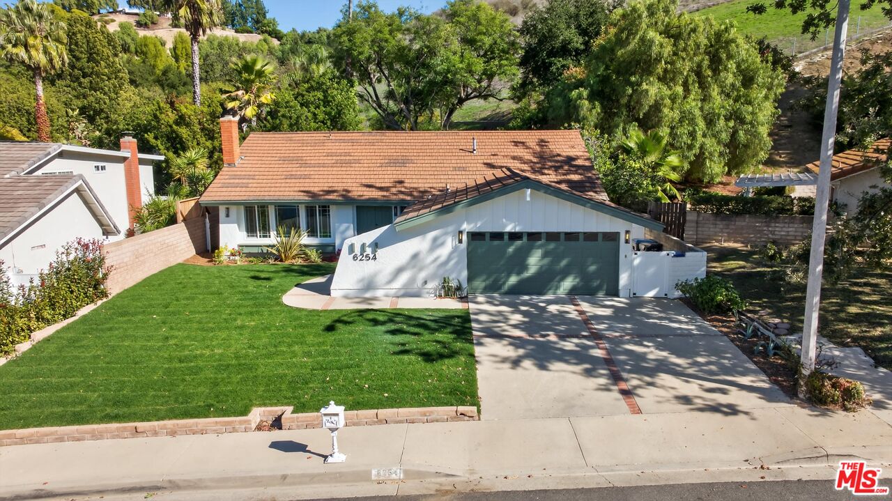 6254 Timberlane St