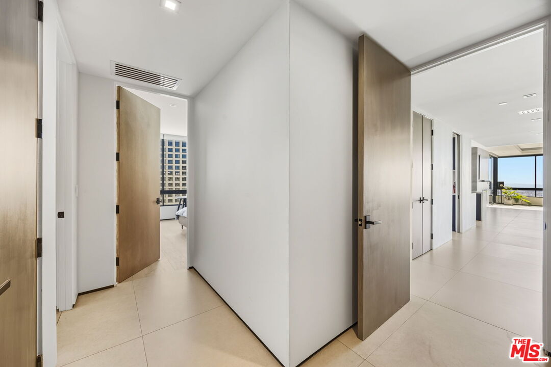 10350 Wilshire Blvd Unit: 1203