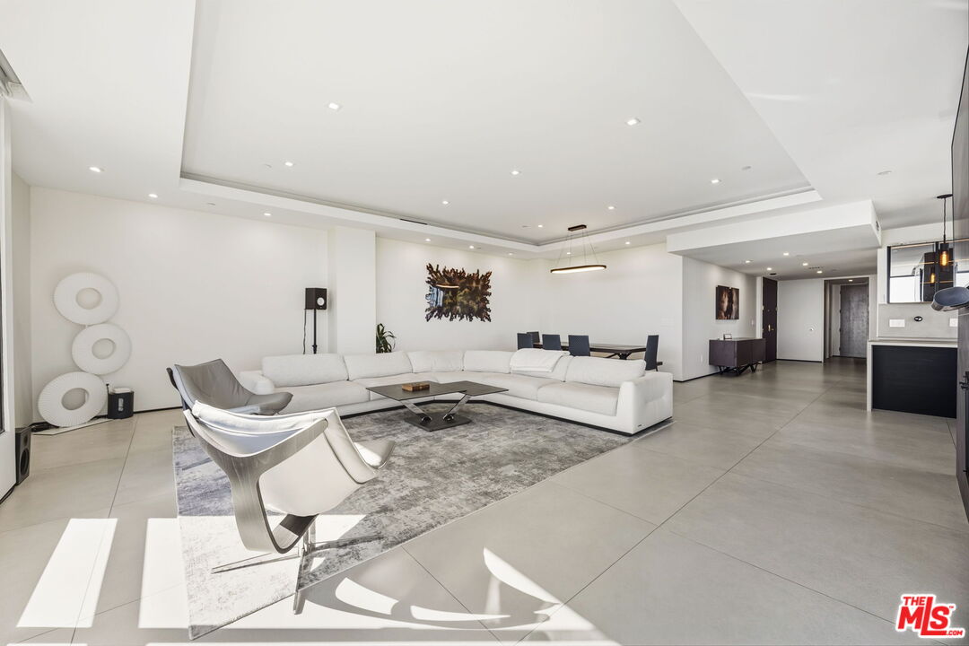 10350 Wilshire Blvd Unit: 1203