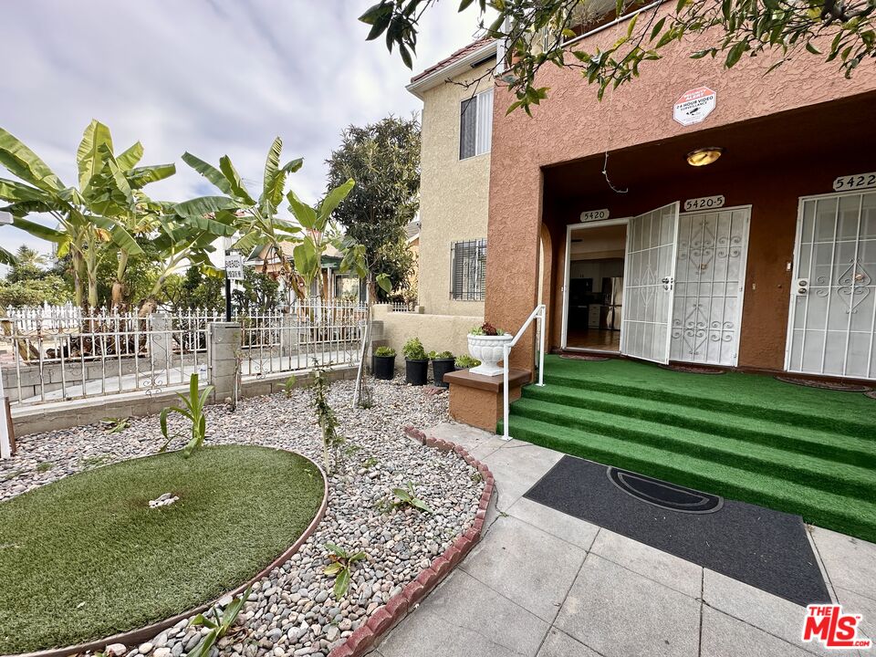 5420 Lemon Grove Ave