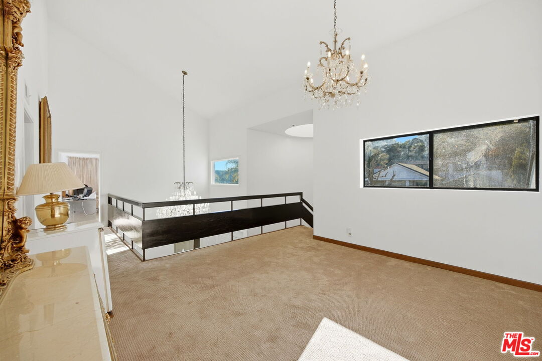 2846 Royston Pl