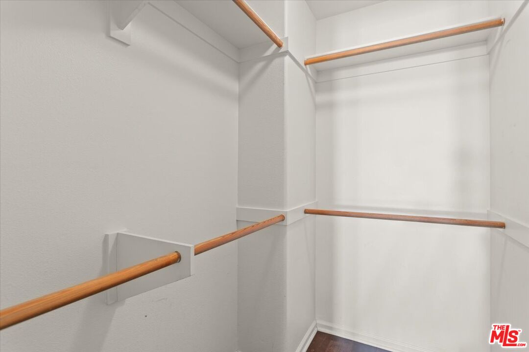 1749 Grand Ave Unit: 6