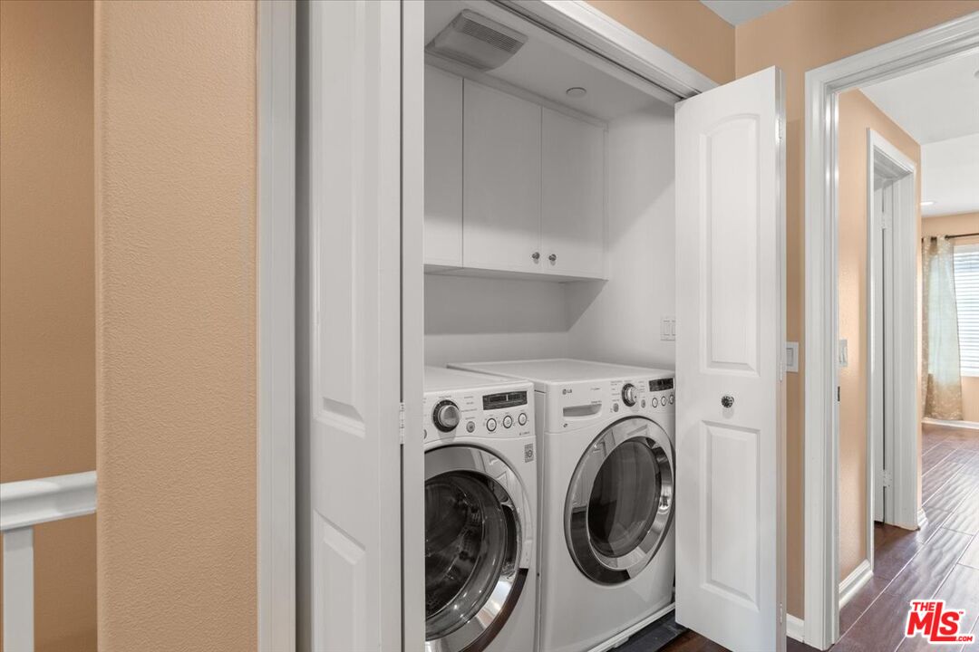 1749 Grand Ave Unit: 6