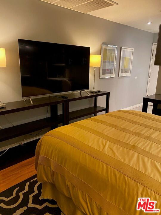 10660 Wilshire Blvd Unit: 101