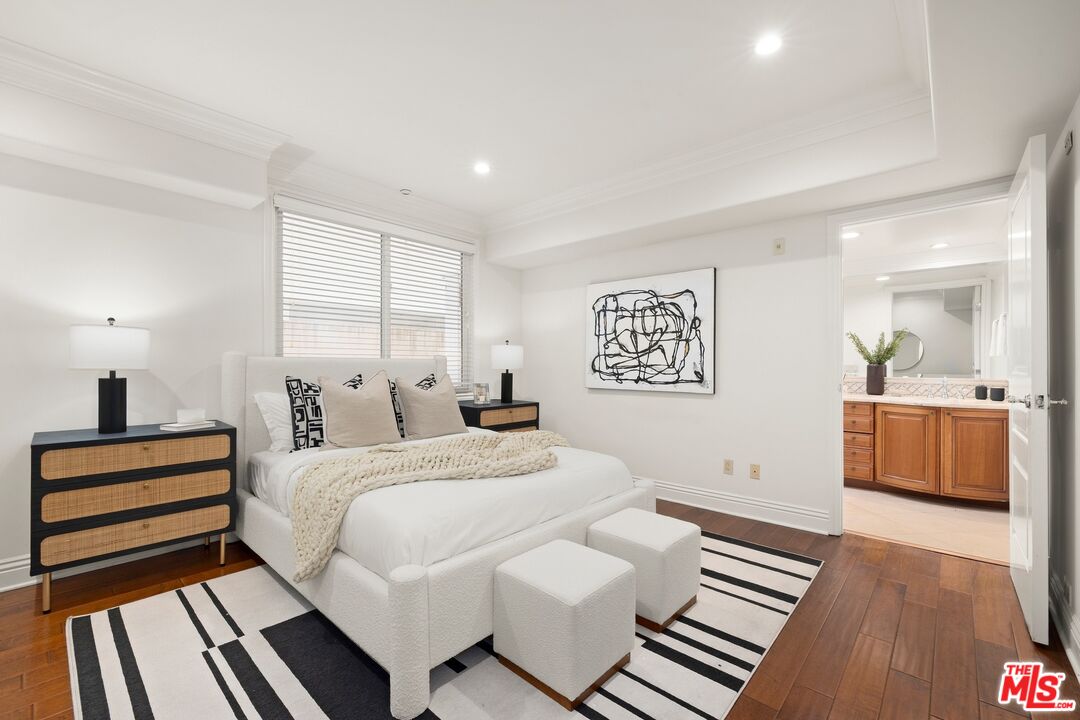 11749 Goshen Ave Unit: 102