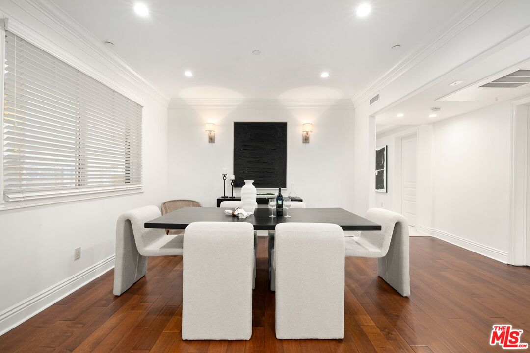 11749 Goshen Ave Unit: 102