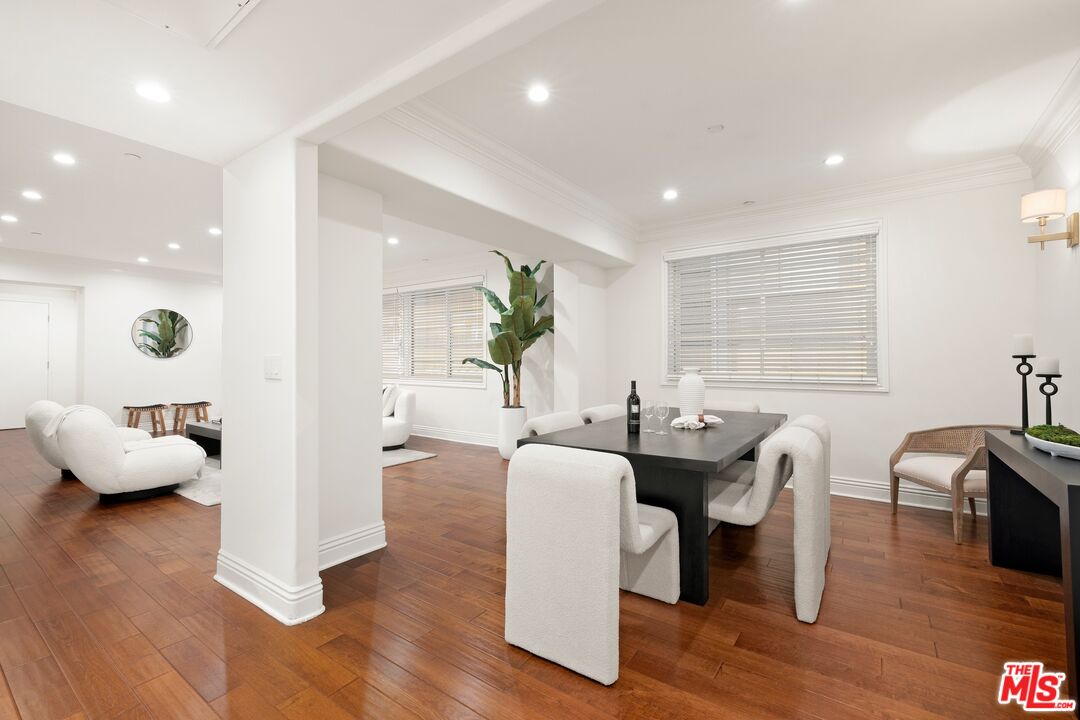 11749 Goshen Ave Unit: 102