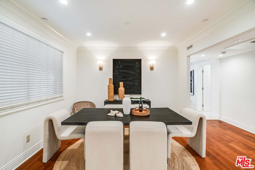 11749 Goshen Ave Unit: 102