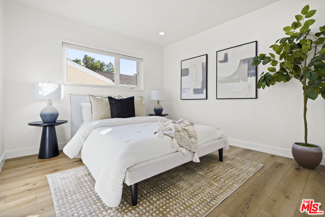 11001 Garden Grove Ave