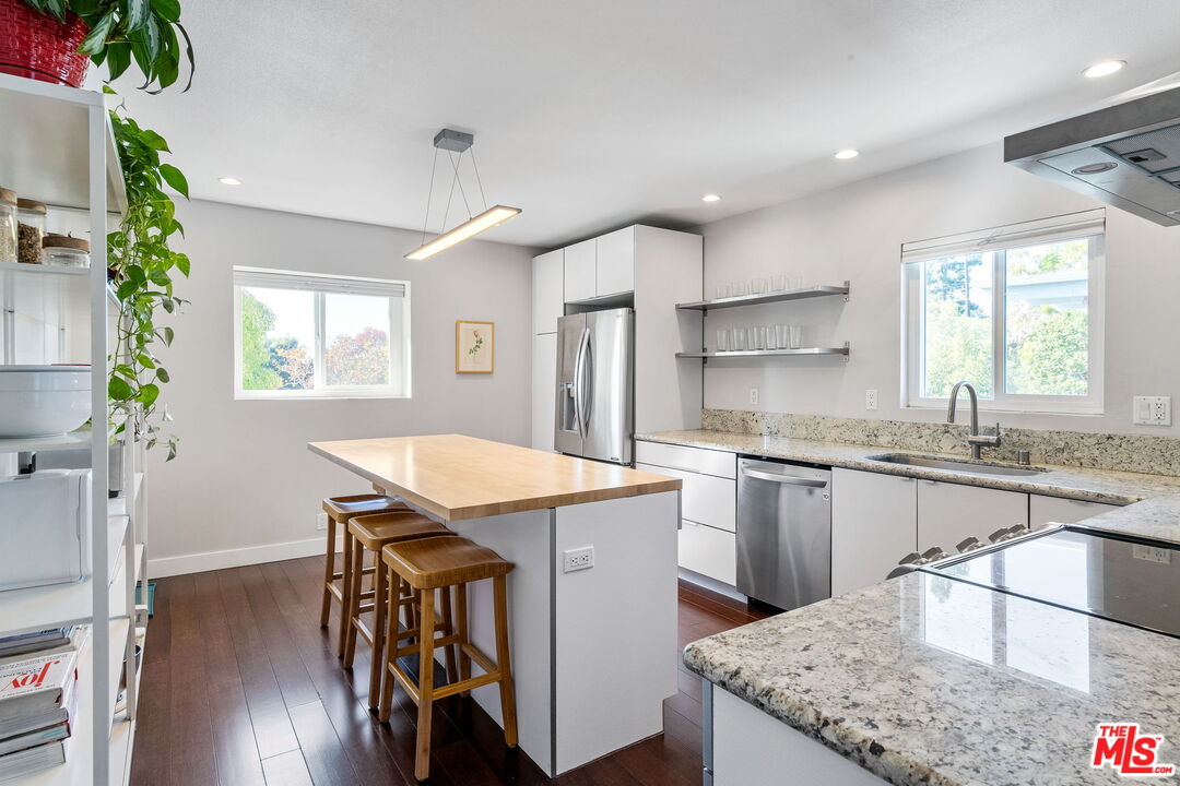 4140 Baldwin Ave Unit: C