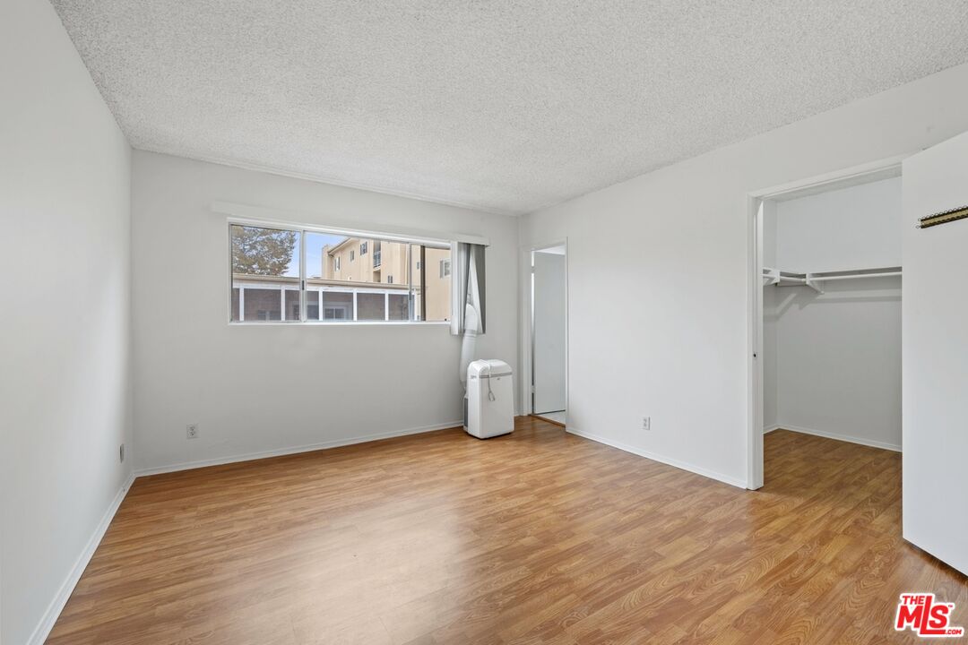 1828 Camden Ave Unit: 203