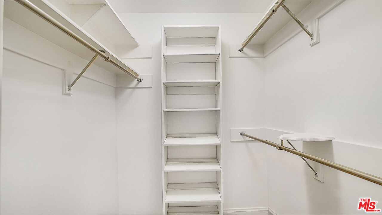 200 N Swall Dr Unit: 551