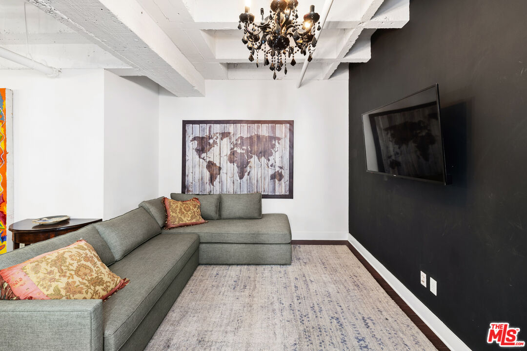 6253 Hollywood Blvd Unit: 503