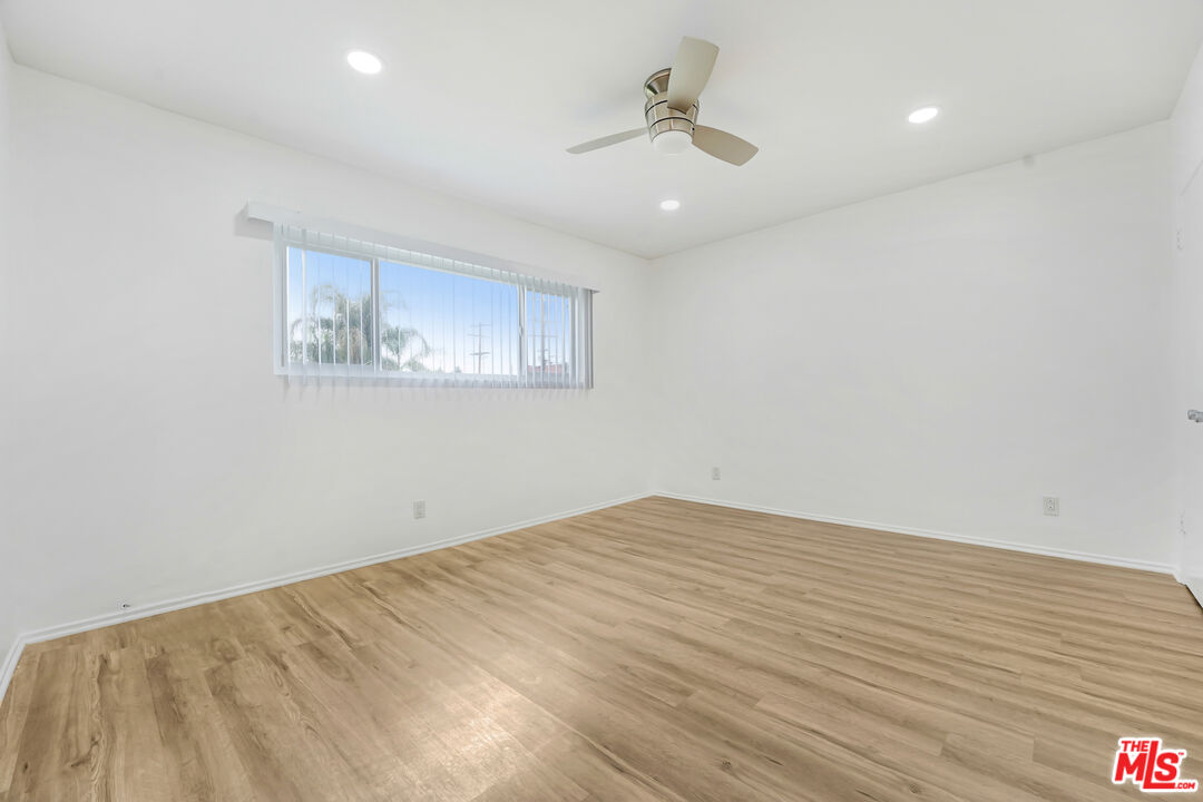 1426 S Cochran Ave Unit: 6