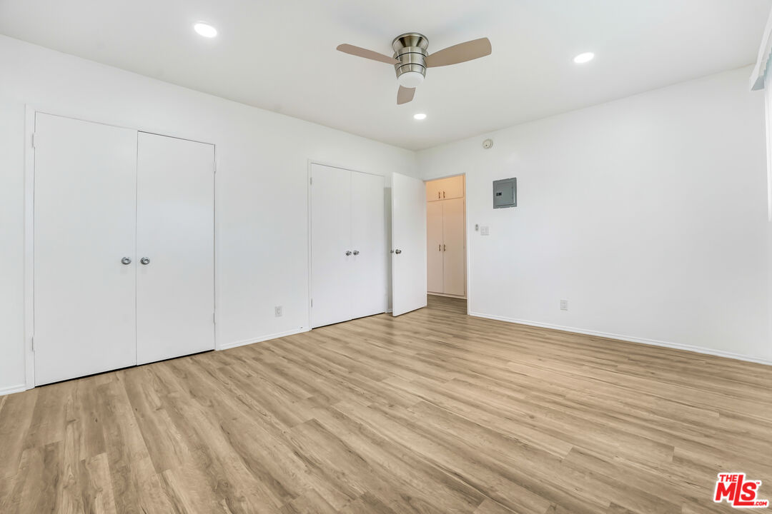 1426 S Cochran Ave Unit: 6