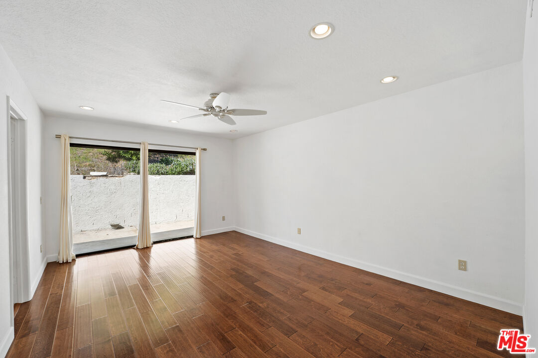 4315 Freedom Dr Unit: 7