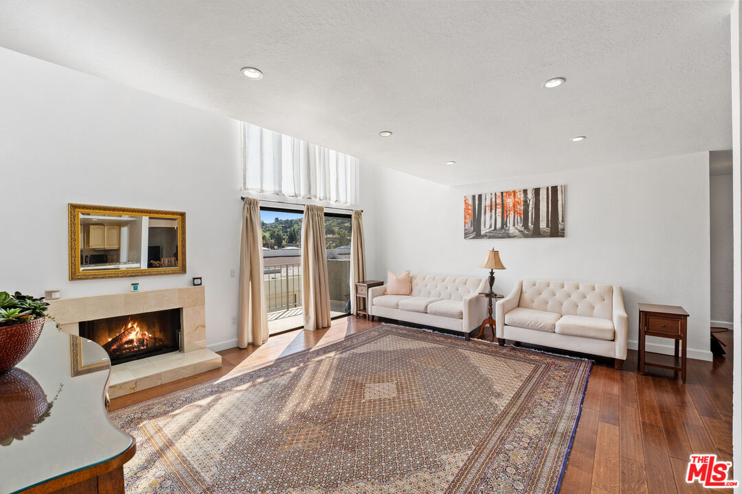 4315 Freedom Dr Unit: 7