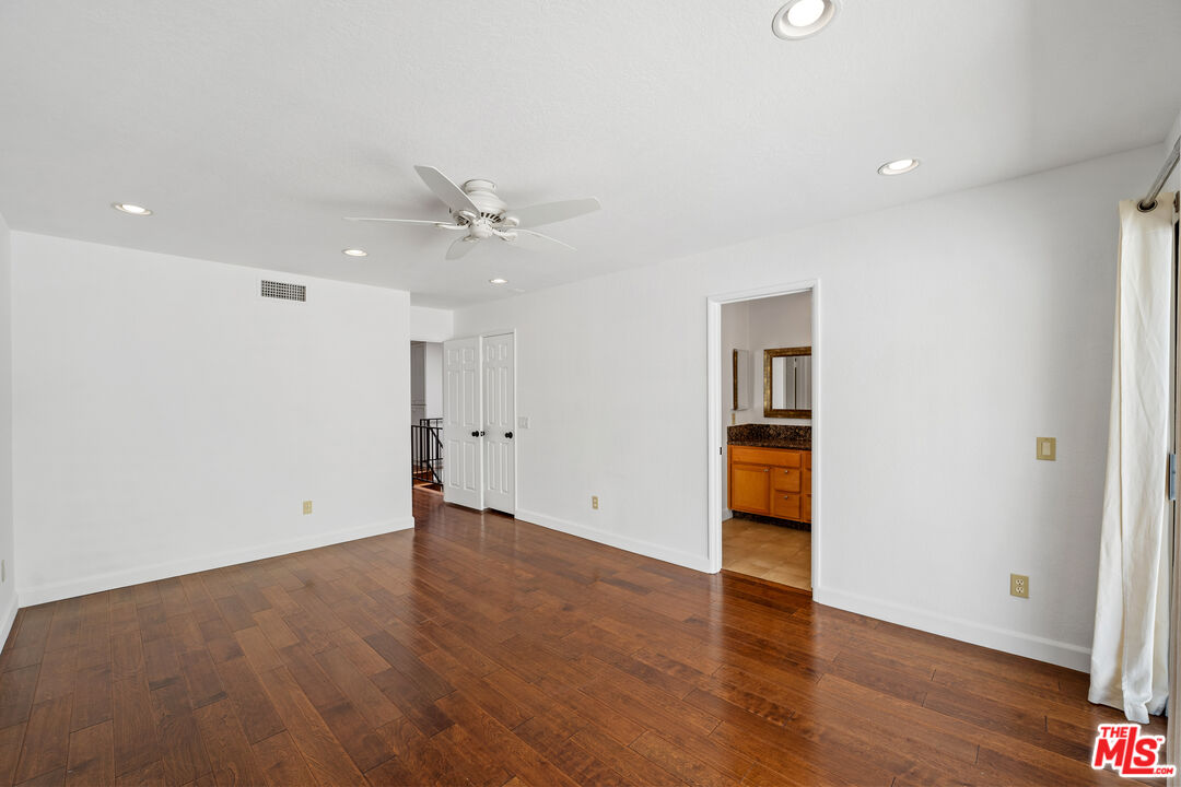 4315 Freedom Dr Unit: 7