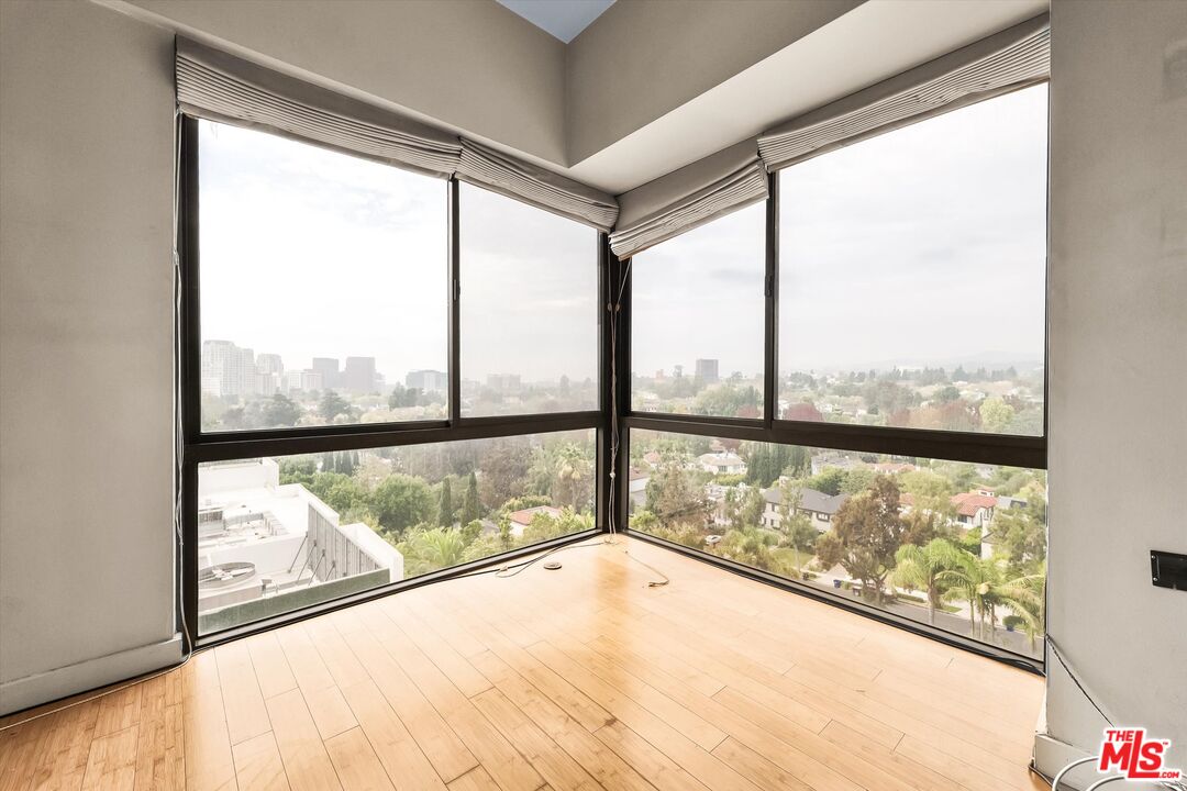 10445 Wilshire Blvd Unit: 904