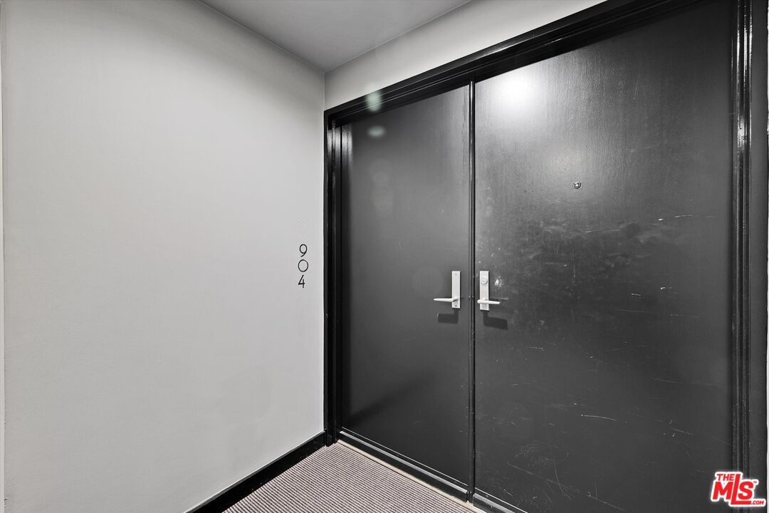 10445 Wilshire Blvd Unit: 904