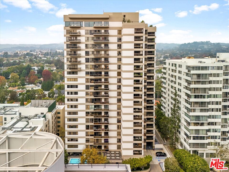 10445 Wilshire Blvd Unit: 904