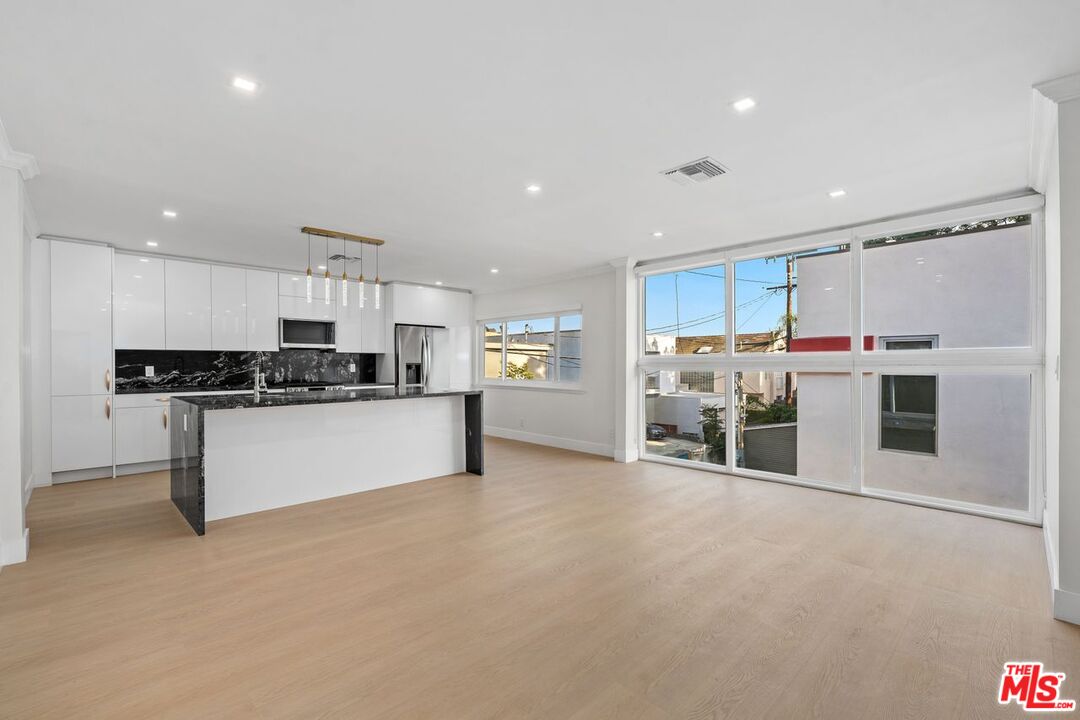 1223 23rd St Unit: C