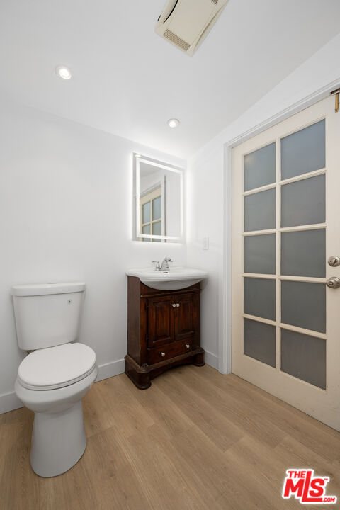 1805 Nichols Canyon Rd