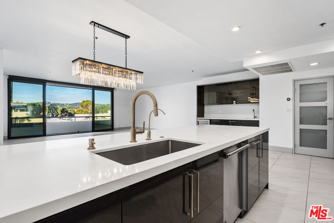 10660 Wilshire Blvd Unit: 804