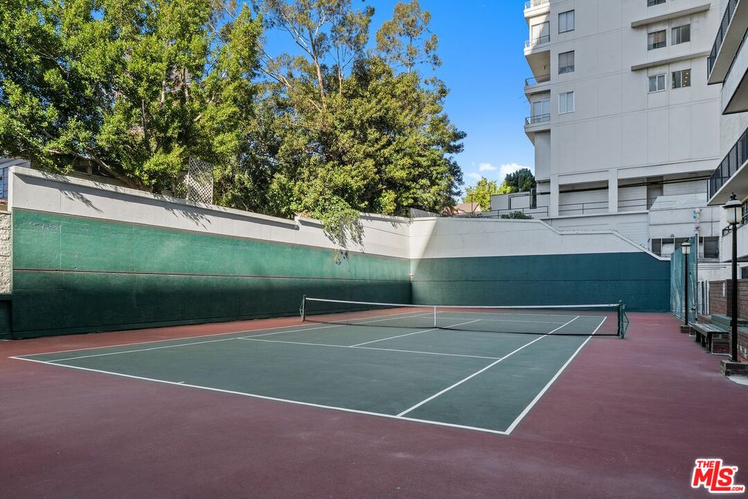 10535 Wilshire Blvd Unit: 904