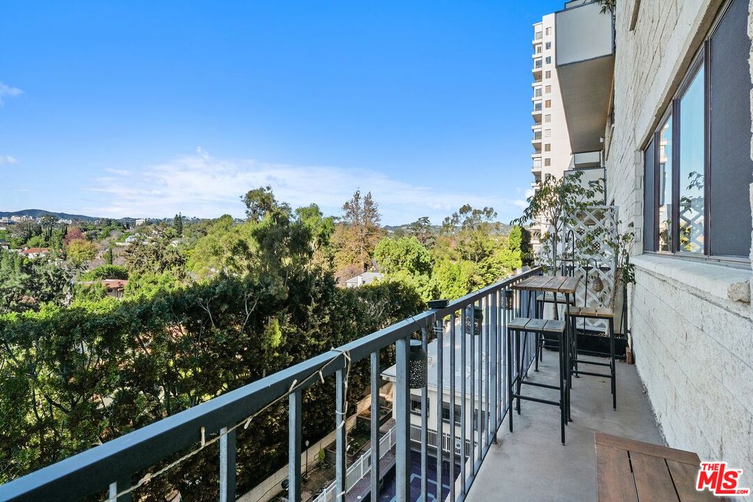 10535 Wilshire Blvd Unit: 904