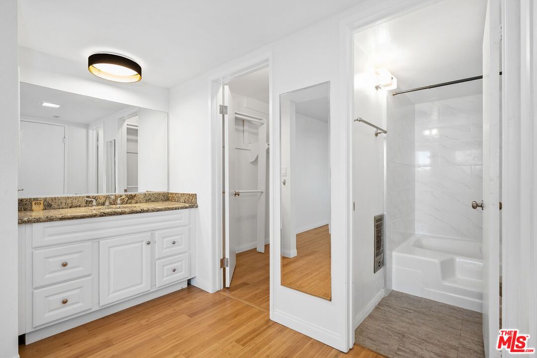 10535 Wilshire Blvd Unit: 904