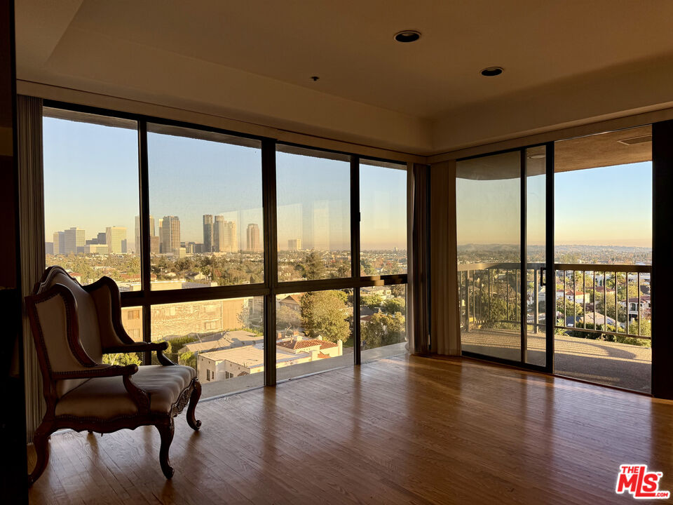 10750 Wilshire Blvd Unit: 505