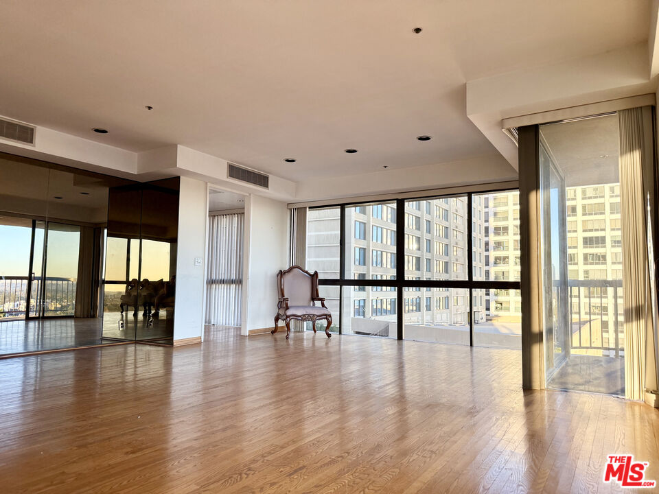 10750 Wilshire Blvd Unit: 505