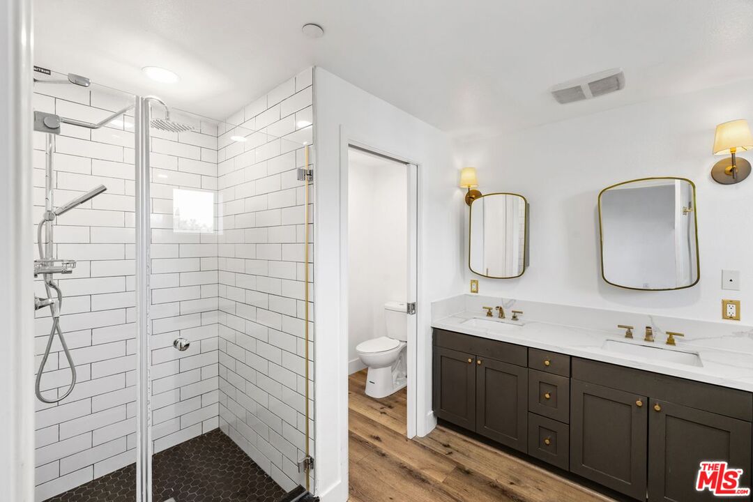 311 S Gramercy Pl Unit: 303