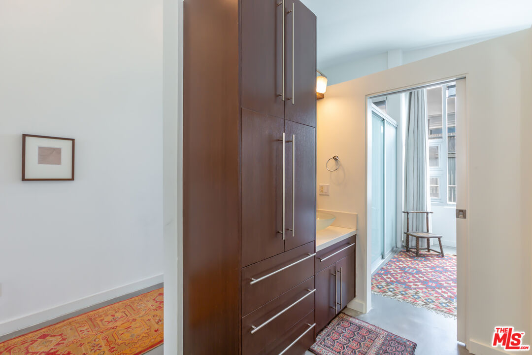 615 Hampton Dr Unit: A304