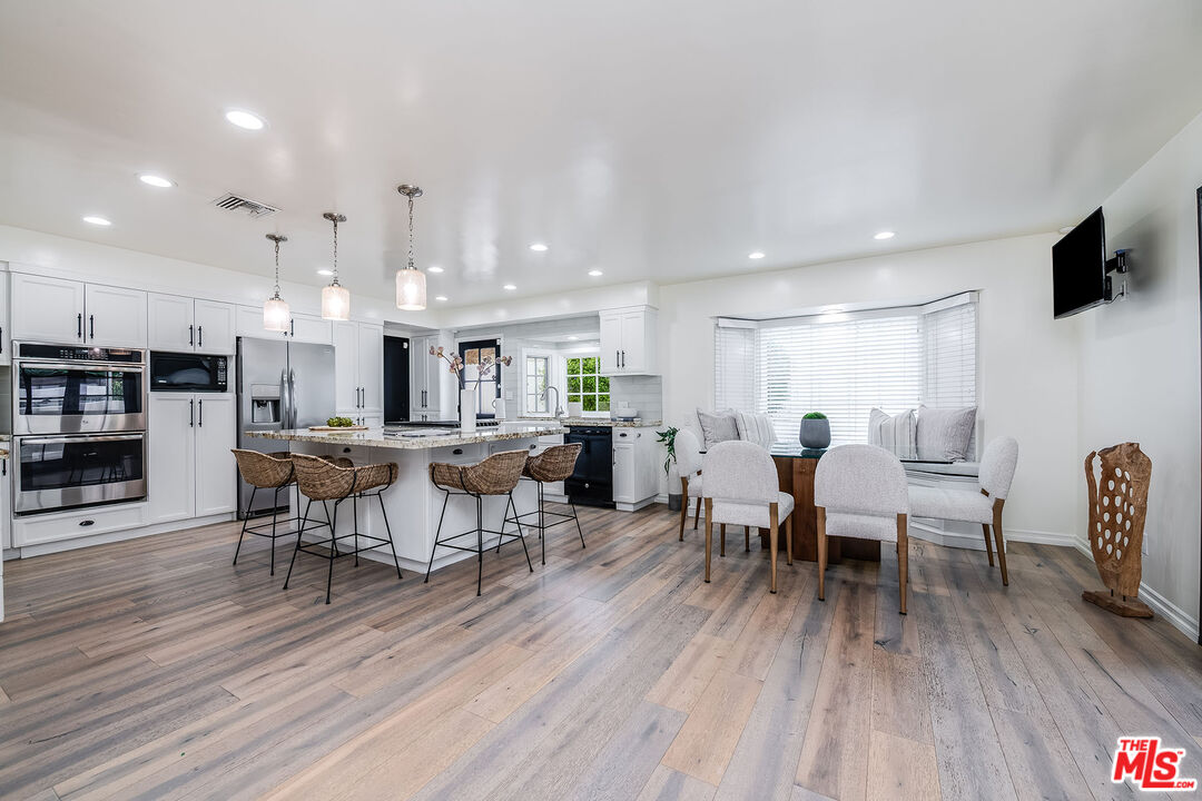 4665 San Feliciano Dr