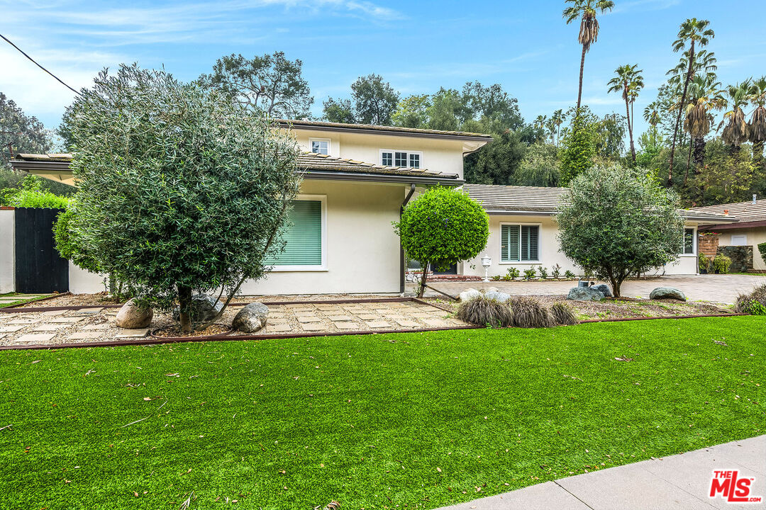 4665 San Feliciano Dr