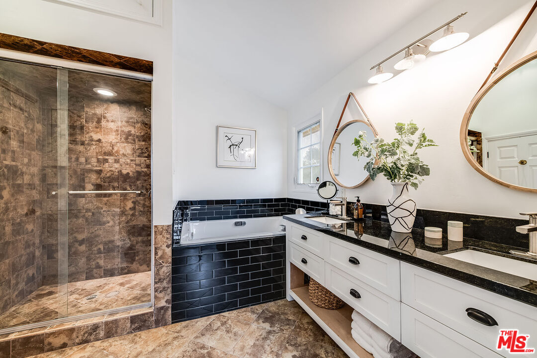 4665 San Feliciano Dr