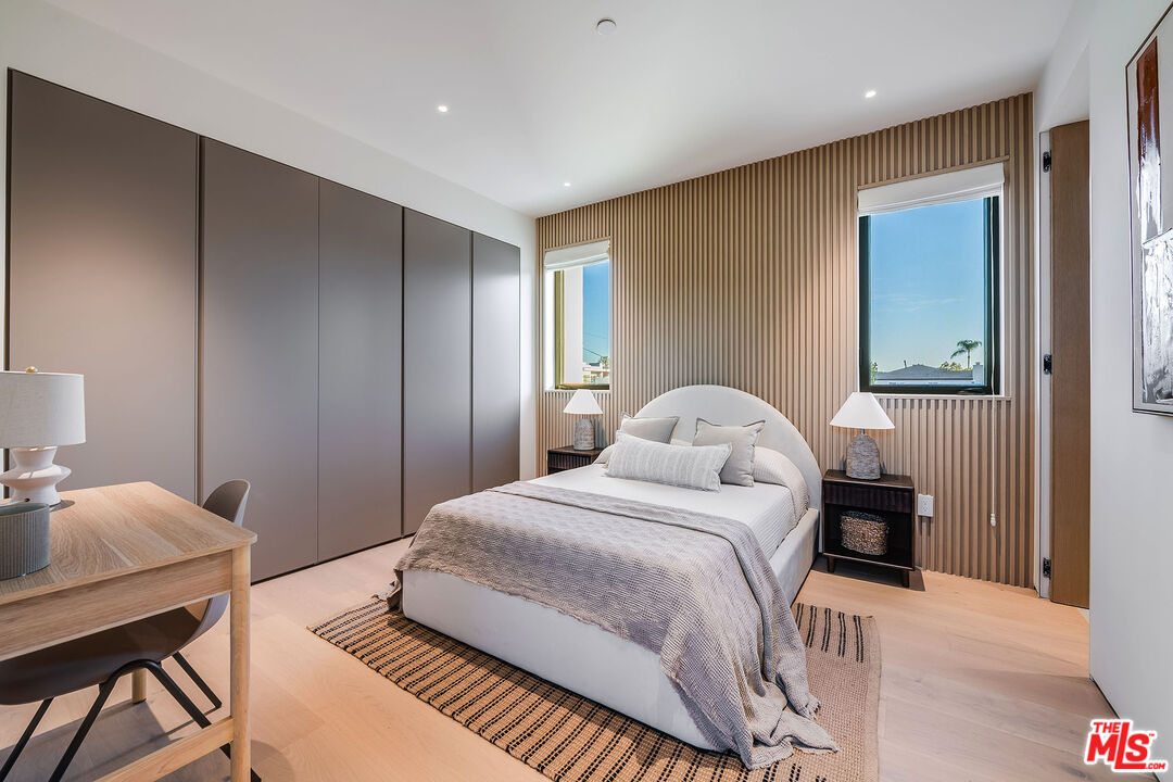 524 N Sierra Bonita Ave