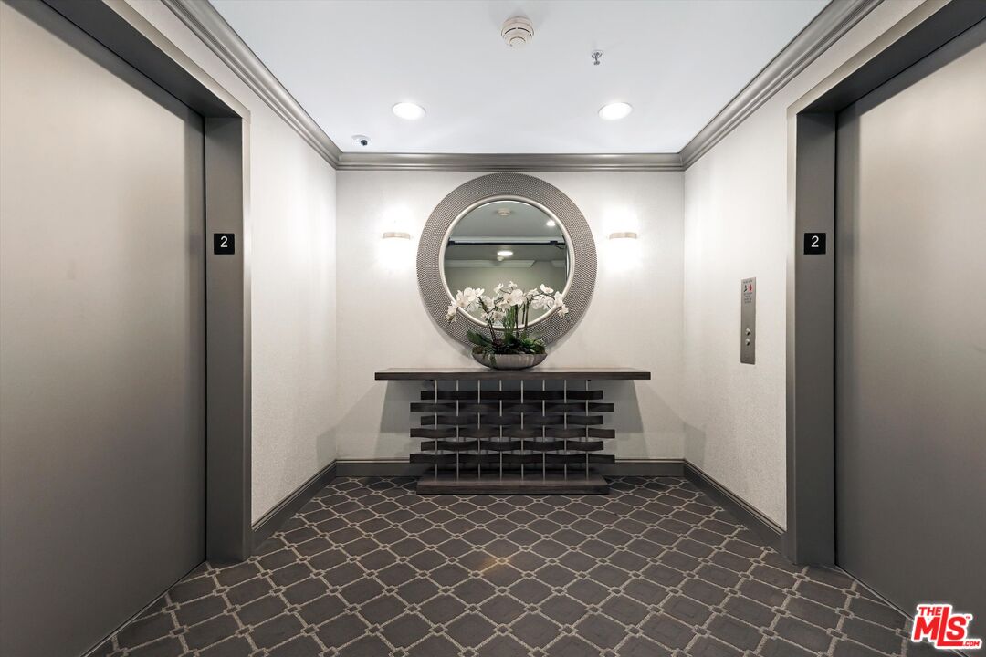 2131 Century Park Ln Unit: 203