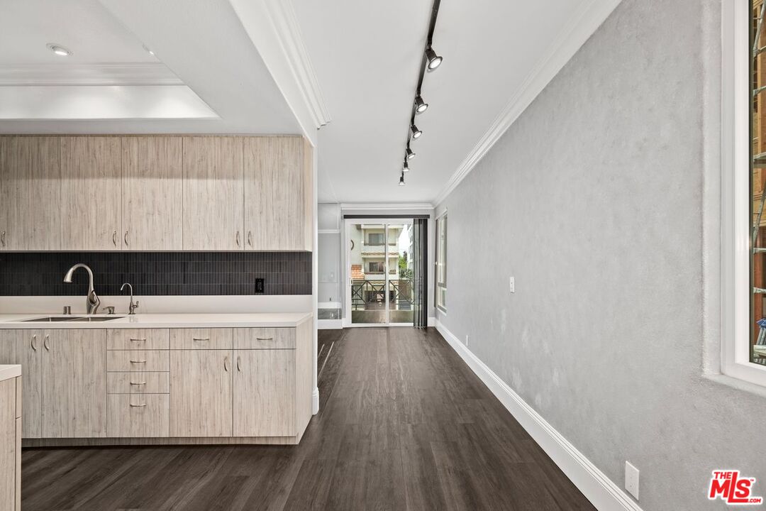 1516 Hi Point St Unit: 101