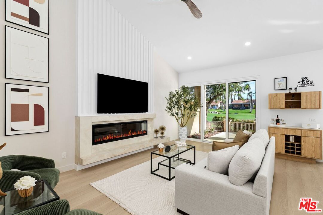 38592 Nasturtium Way