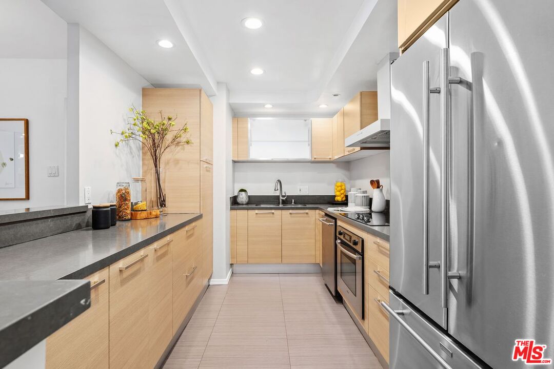 10433 Wilshire Blvd Unit: 602