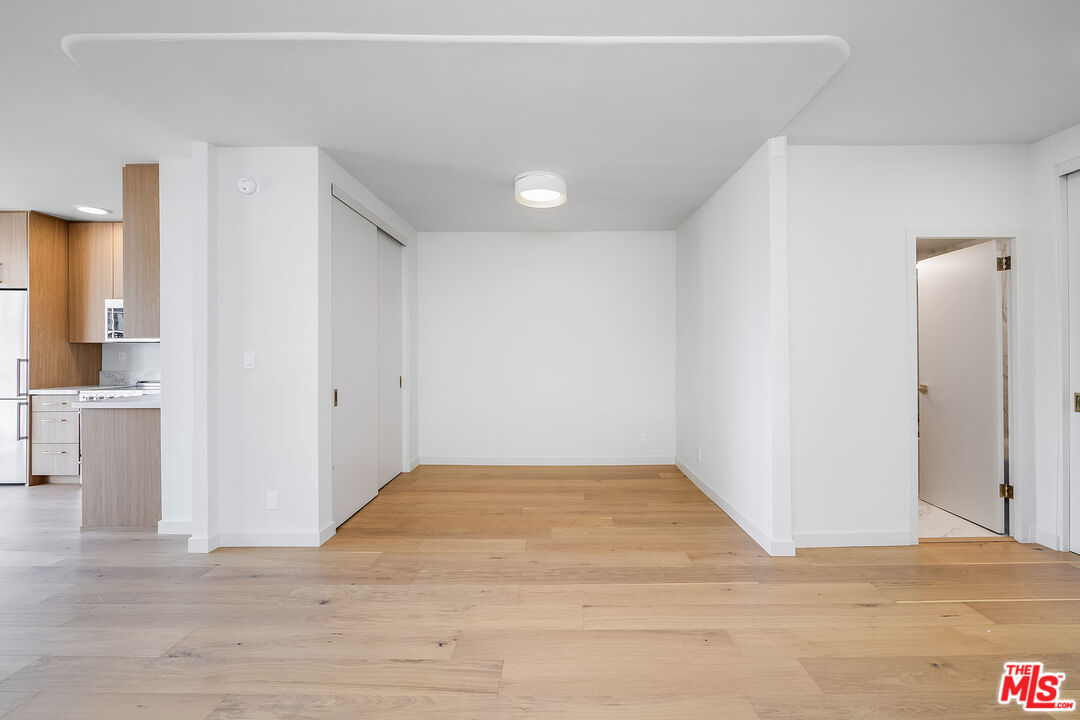 999 N Doheny Dr Unit: 306