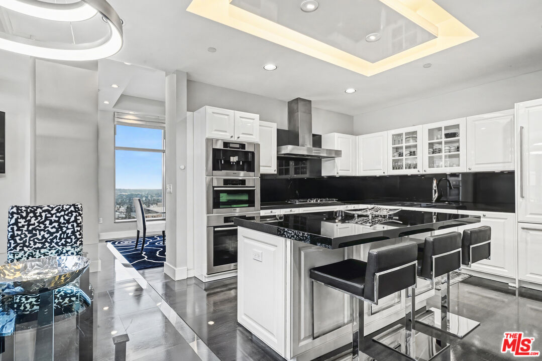 10776 Wilshire Blvd Unit: 1802