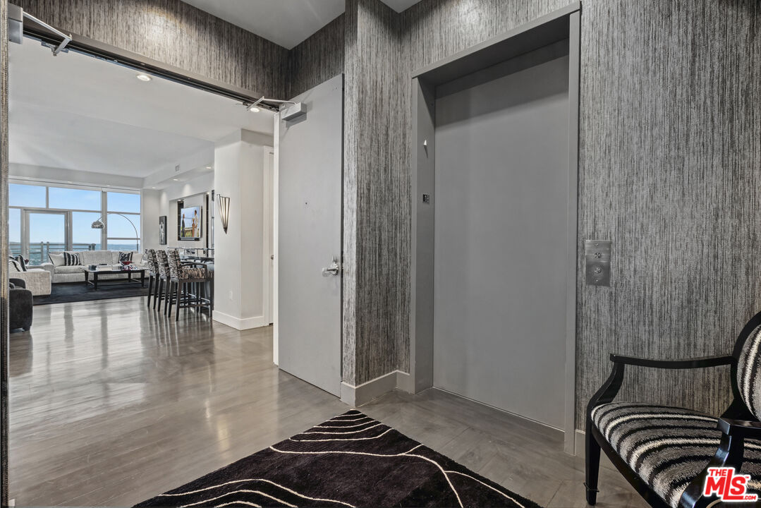 10776 Wilshire Blvd Unit: 1802