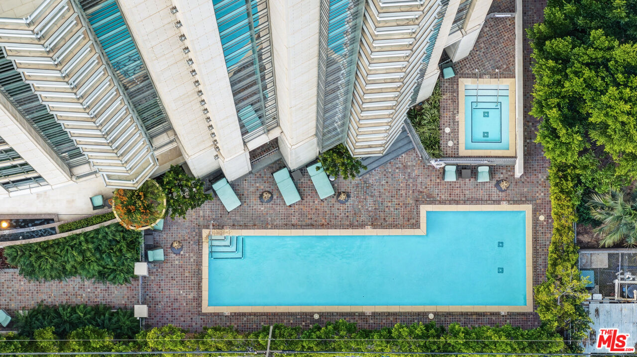 10776 Wilshire Blvd Unit: 1802